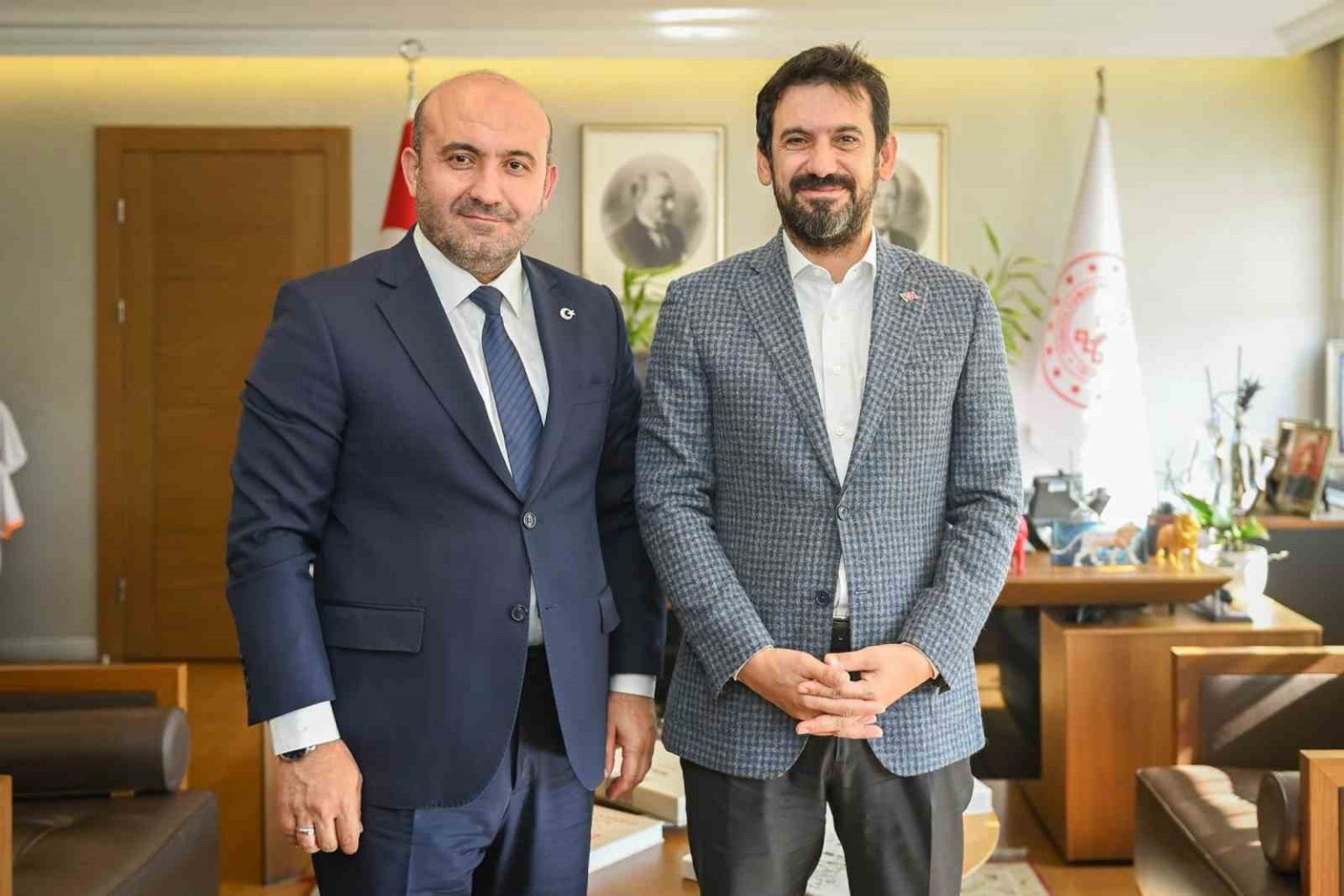 baskan-albayrak-turkiye-kultur-yolu-festivali-2026-yilinda-eskisehire-cok-yakisacak