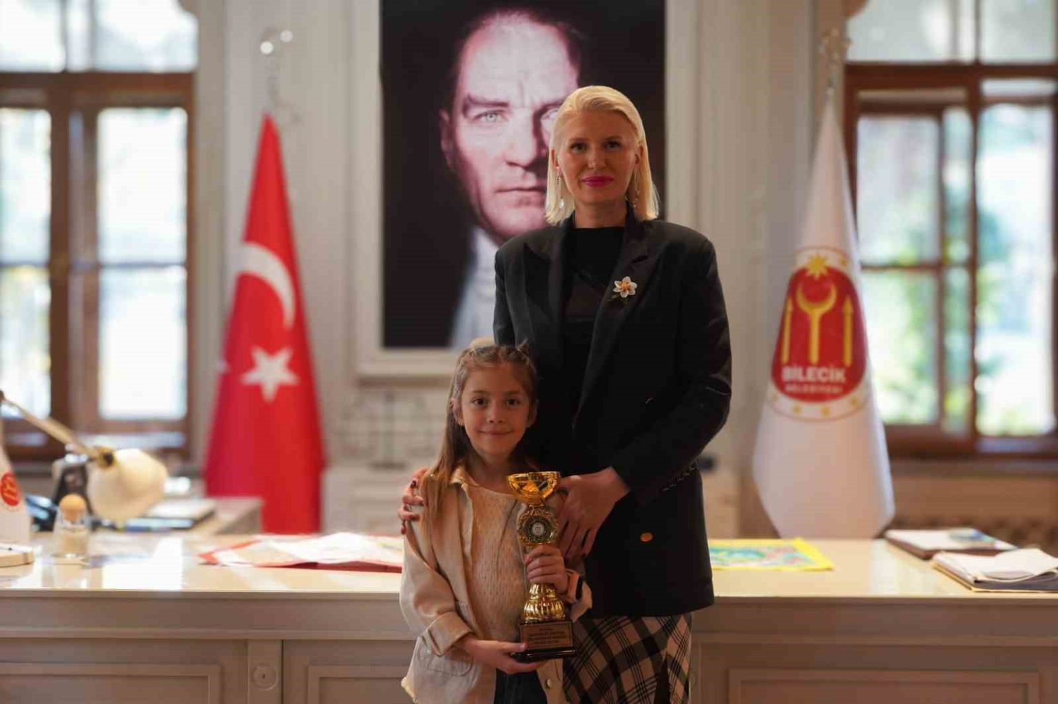 baskan-subasi-siir-ve-resim-yarismasinda-dereceye-girenlere-odullerini-verdi