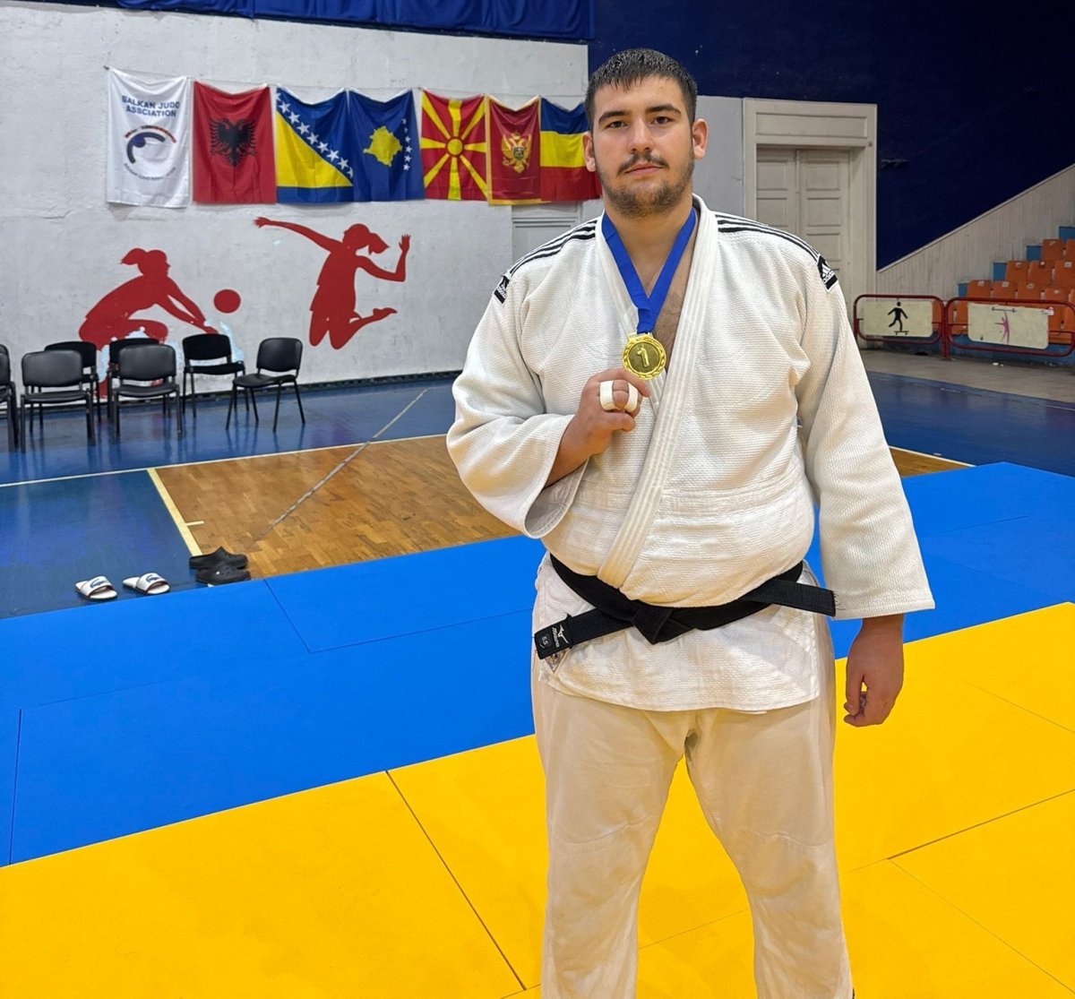 beun-spor-bilimleri-fakultesi-ogrencisi-hidirdan-balkan-sampiyonlugu