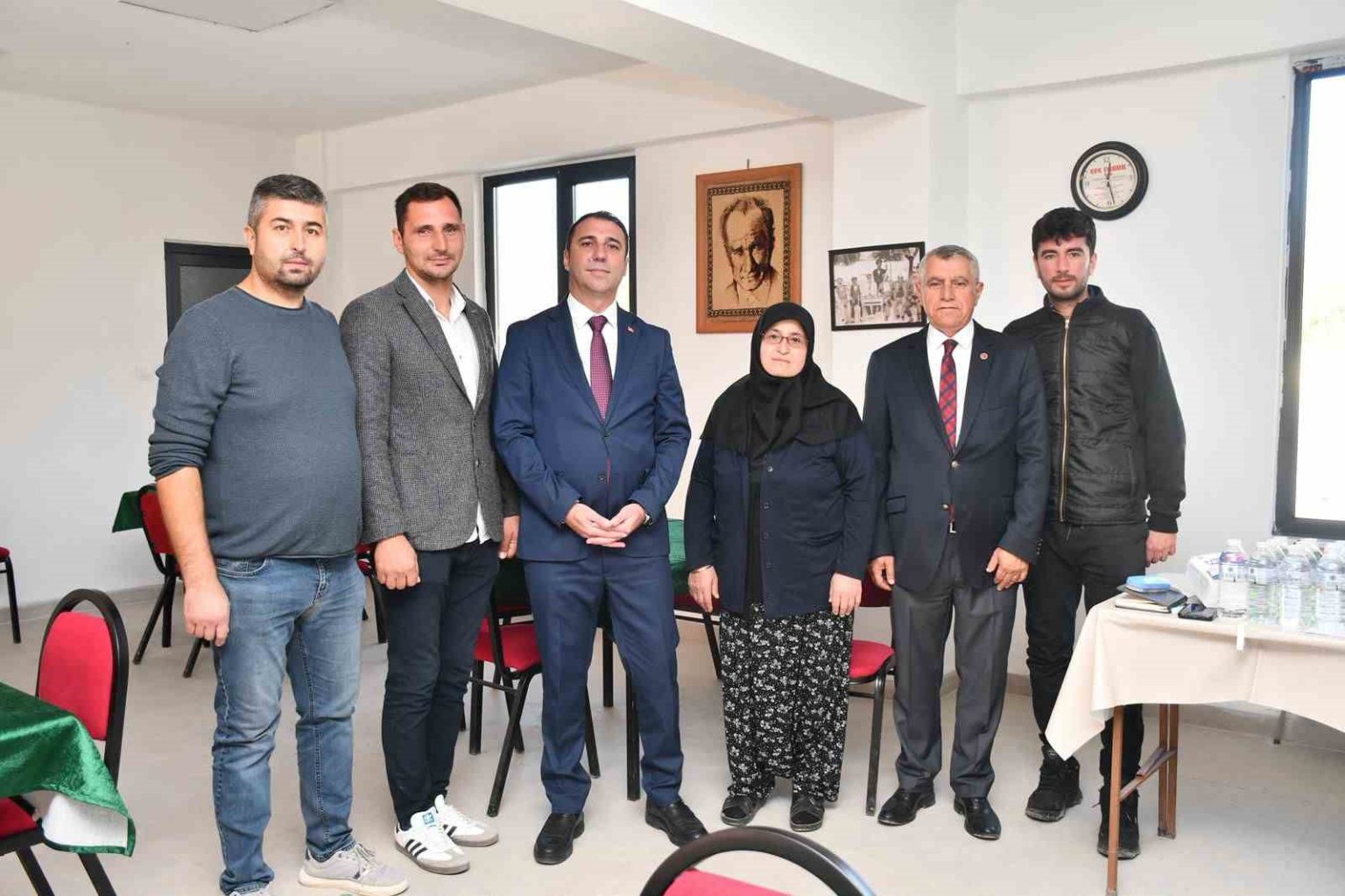 beylikova-belediyesi-yeniyurt-mahallesine-sosyal-tesis-kazandirildi