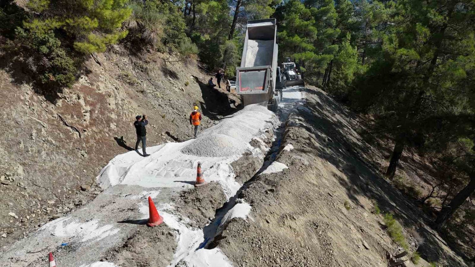 buyuksehir-asattan-konyaalti-bolgesine-164-milyon-219-bin-tl-bedelli-icme-suyu-yatirimi