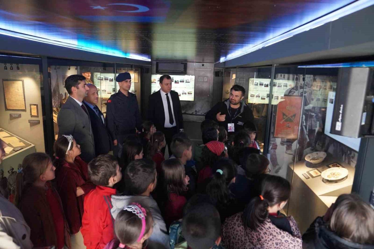 canakkale-savaslari-mobil-muzesi-aydintepede