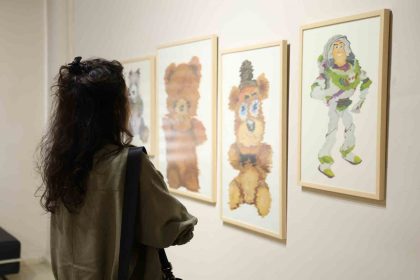 cocukluk-dusleri-kisisel-sergisi-sanatseverlerle-bulustu