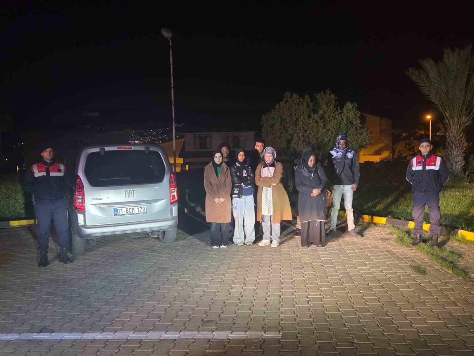 didimde-13-duzensiz-gocmen-2-organizator-yakalandi