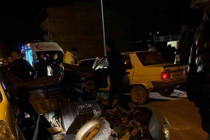 elazigda-otomobil-ile-patpat-motoru-carpisti-3-yarali