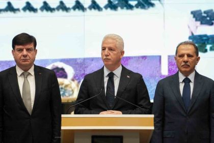 istanbul-valisi-davut-gul-bu-yilin-ilk-10-ayinda-145-organize-suc-cetesi-cokertildi