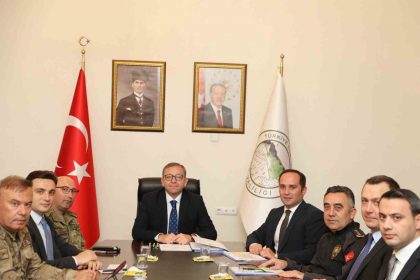 karsta-il-guvenlik-ve-asayis-toplantisi