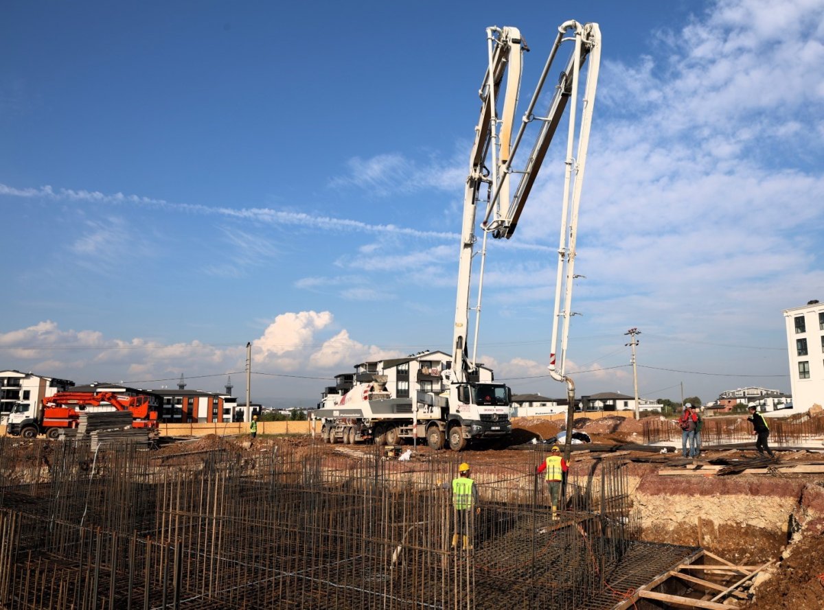 kartepe-kent-konut-evlerinde-yogun-tempo