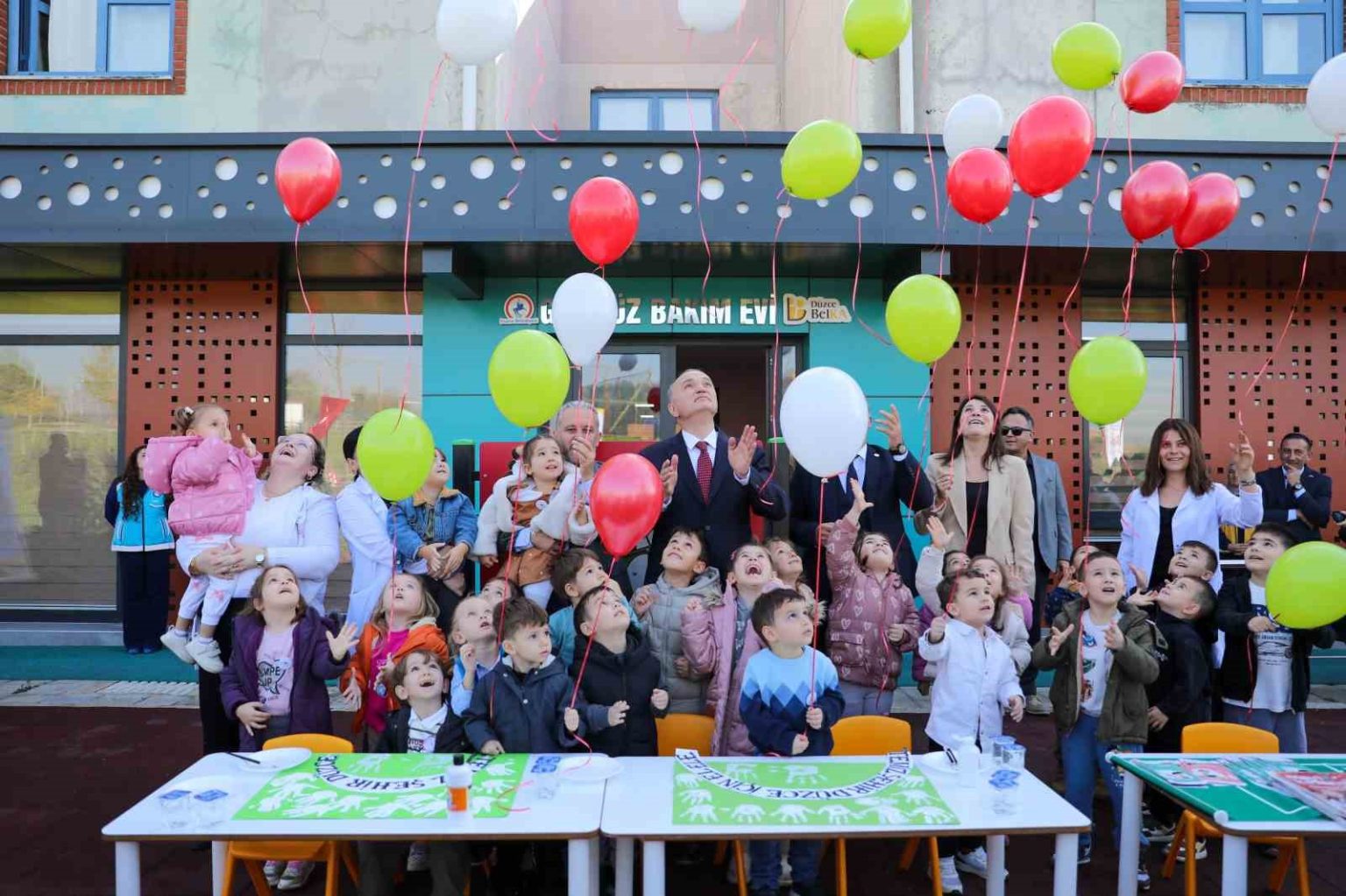 minik-ogrenciler-hem-eglendi-hem-ogrendi