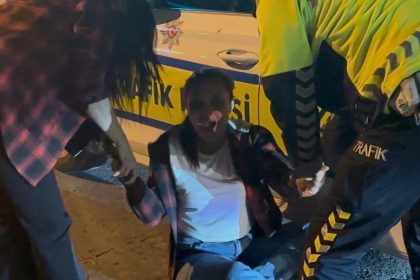 polisin-alkollu-yolcuyla-imtihani-kamerada