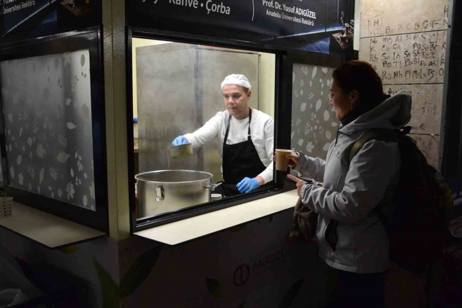 sinav-haftasinda-ogrencilere-sicak-bir-mola