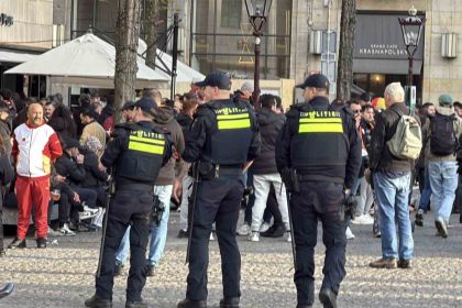 taraftarlardan-dam-meydaninda-galatasaraya-coskulu-destek