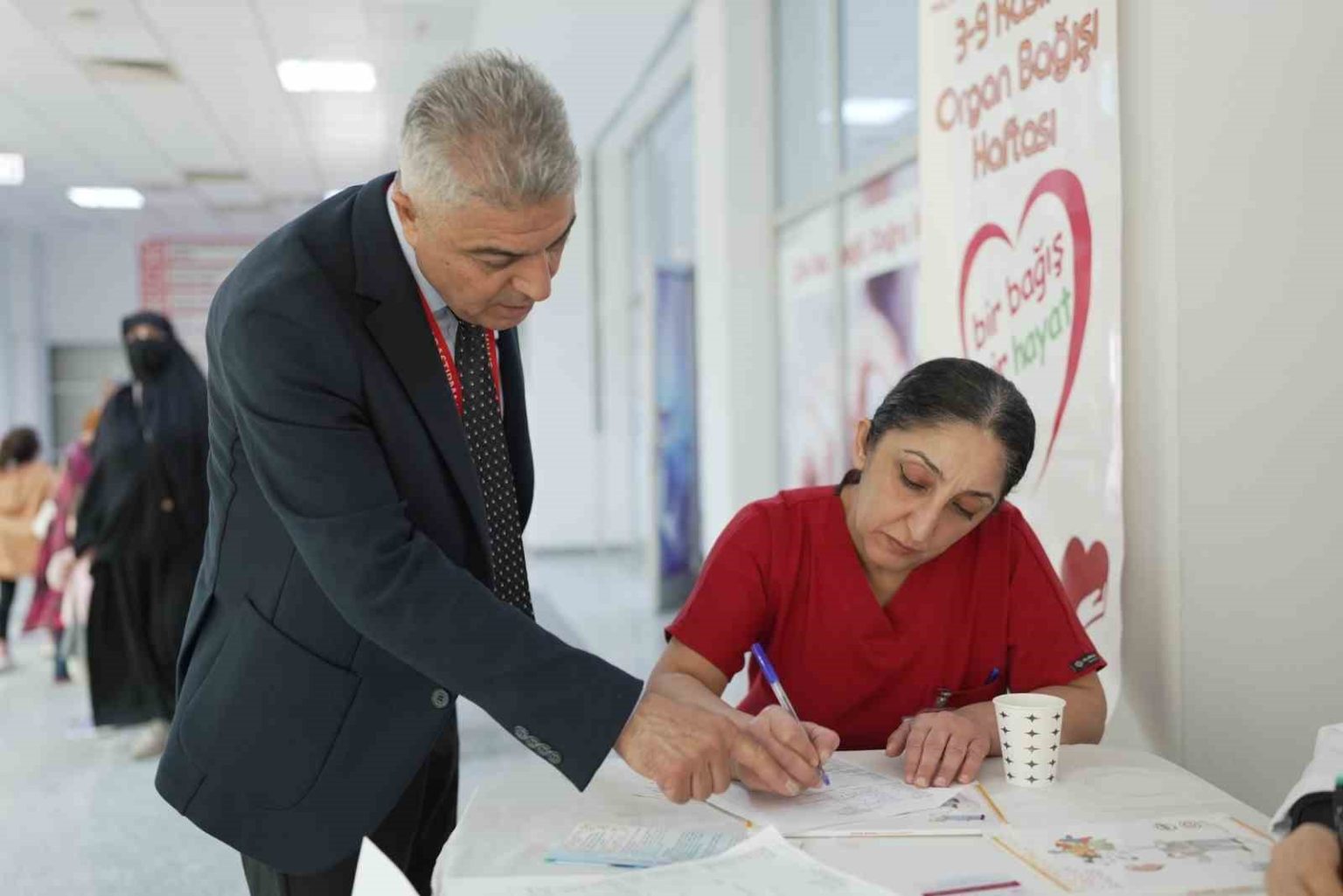 uzman-doc-dr-disli-nakillerle-bircok-hasta-hayata-tutunmaktadir