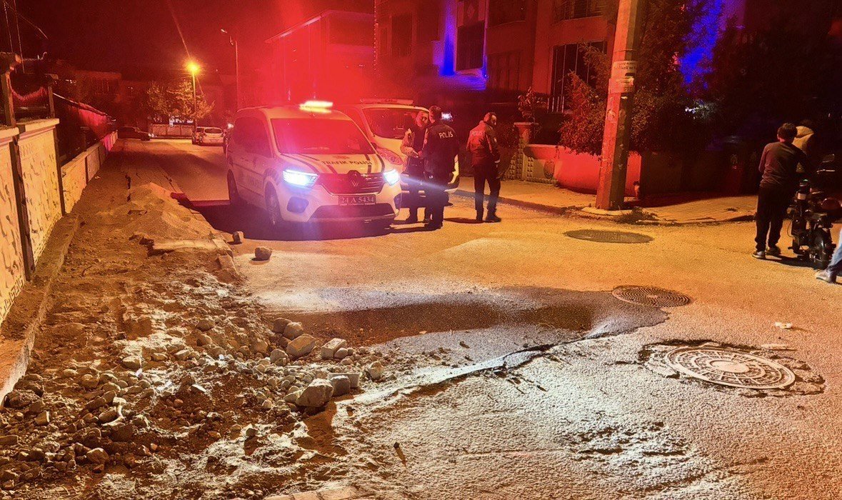 yeni-asfaltlanan-bolumde-gocuk-olustu