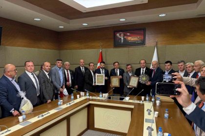 yenicelilerden-mecliste-birlik-ve-beraberlik-bulusmasi