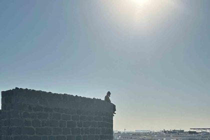 zabita-ekipleri-intihar-girisiminde-bulunan-kadini-ikna-etti