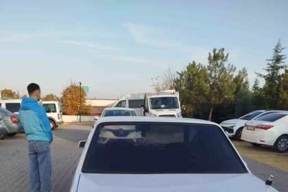 abartili-egzoza-sahip-otomobil-trafikten-men-edildi-surucuye-ceza-yazildi