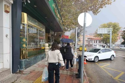 afyonkarahisarda-beklenen-yagis-basladi