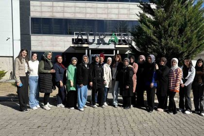 auran-kozmetik-kadin-istihdaminda-ornek-oluyor