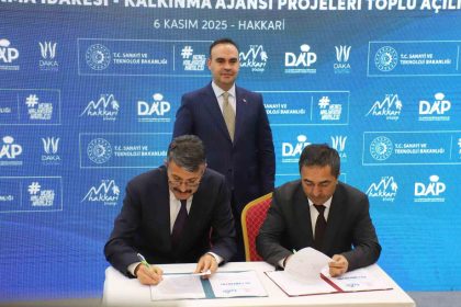 bakan-kacirdan-hakkari-universitesine-milli-teknoloji-atolyesi-mujdesi