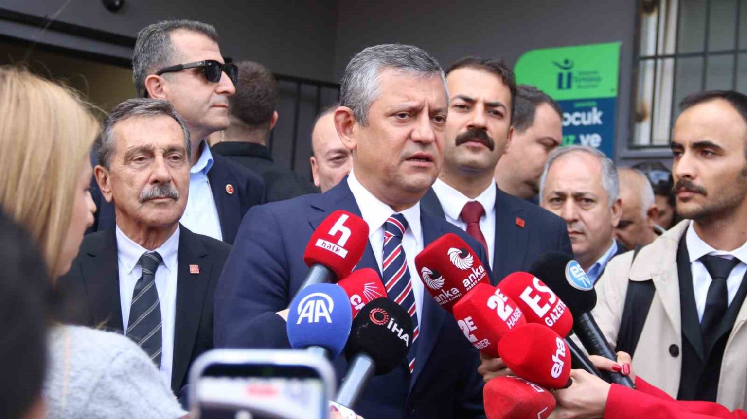 chp-genel-baskani-ozel-hakkinda-acilan-sorusturma-ile-ilgili-konustu-ben-ortaya-soylemisim-ustune-alinana-bak
