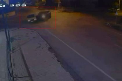 cip-ile-otomobil-kafa-kafaya-carpisti-3-yarali