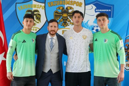 erzurumsporda-genclere-imza-attirildi