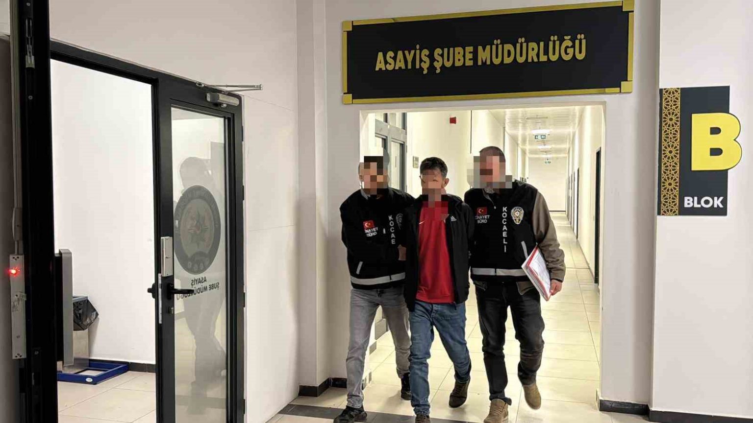 esini-bicaklayarak-olduren-sahis-tutuklandi