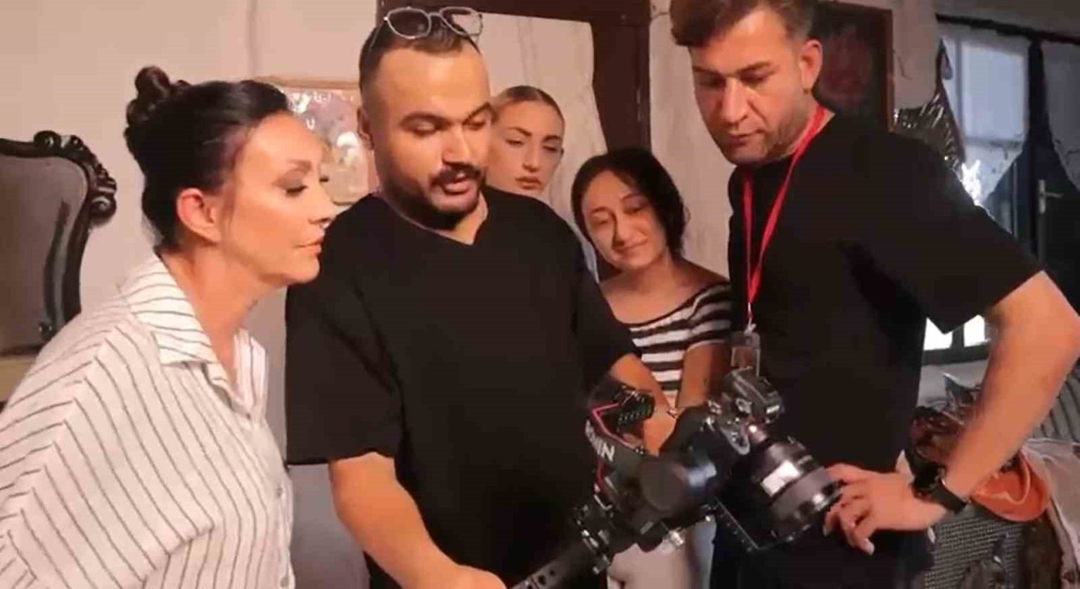 gullunun-olumuyle-ilgili-kizi-hakkinda-kan-donduran-iddialar