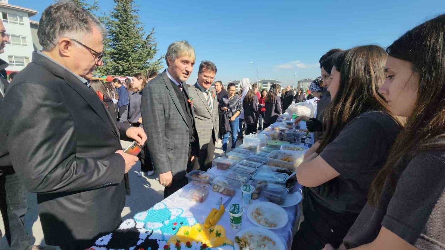 il-milli-egitim-muduru-yilmaz-gazzede-yasanan-insanlik-dramina-kayitsiz-kalmamiz-mumkun-degil