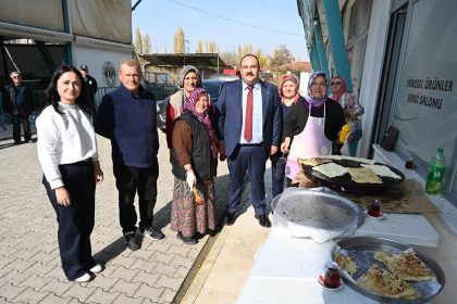 inonulu-kadinlardan-baskan-harmanciya-bazlama-ikrami