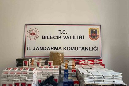 jandarmanin-baskin-yaptigi-evde-kacak-tutun-ve-ruhsatsiz-silah-ele-gecirildi