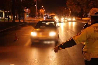 kayseride-es-zamanli-asayis-uygulamasi-148-aranan-sahis-yakalandi