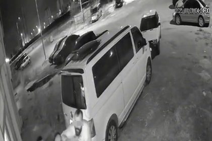 kukla-sanatcisi-bosanma-asamasindaki-esi-ve-ailesi-tarafindan-darbedildi