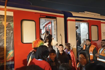 losemi-savascilari-umut-treni-ile-kayseriye-geldi