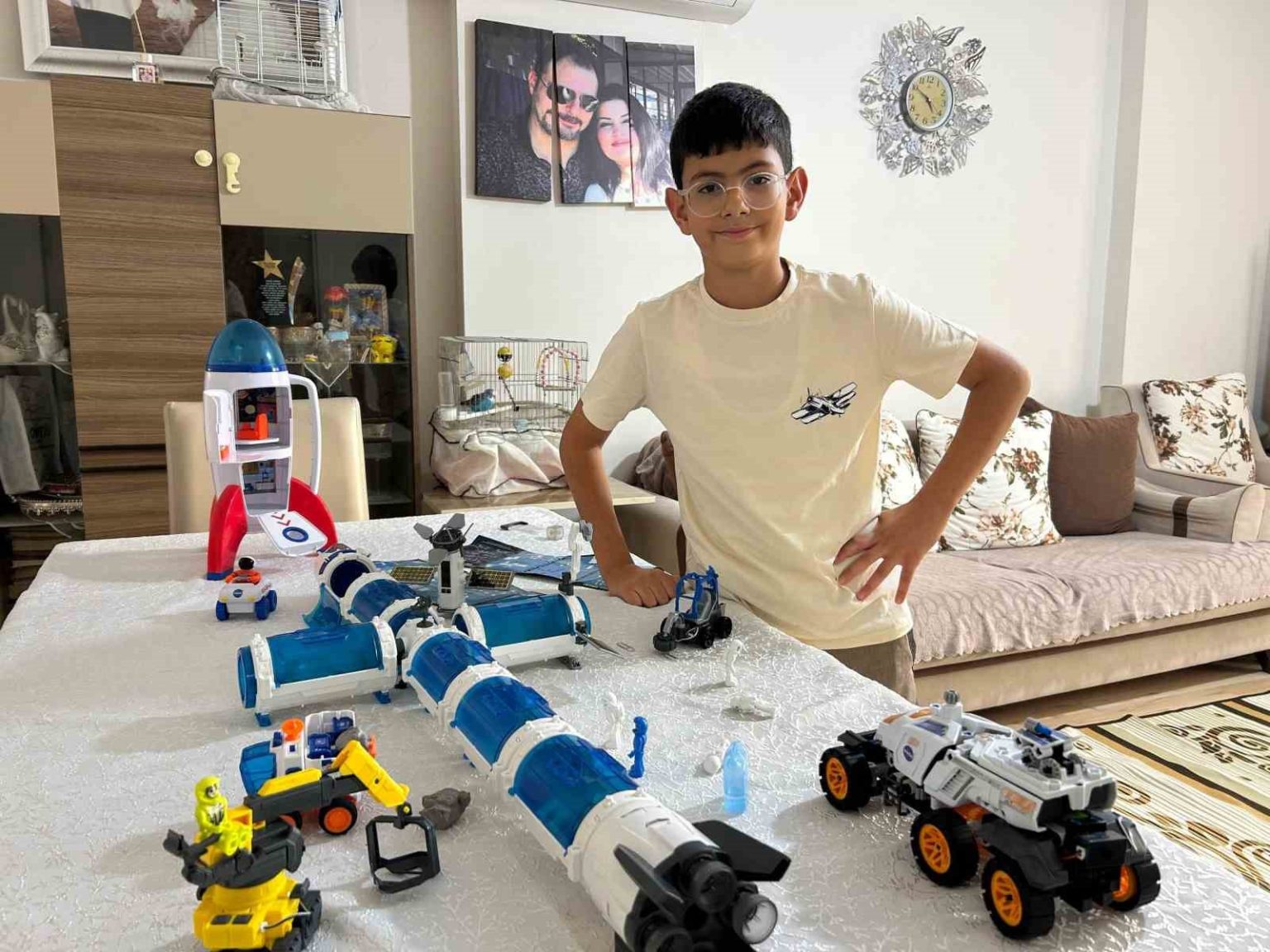 marsi-yasanabilir-hale-getirmek-icin-proje-gelistiren-11-yasindaki-dahi-turke-abd-universitesinden-egitim-daveti