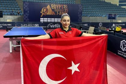 misirda-ebru-acerden-gumus-ve-sumeyra-turkten-bronz-madalya