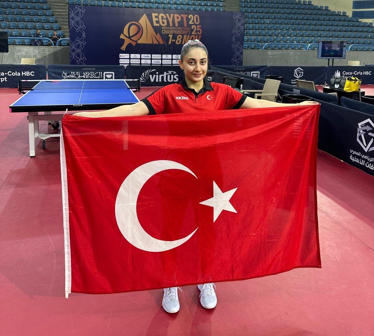 misirda-ebru-acerden-gumus-ve-sumeyra-turkten-bronz-madalya