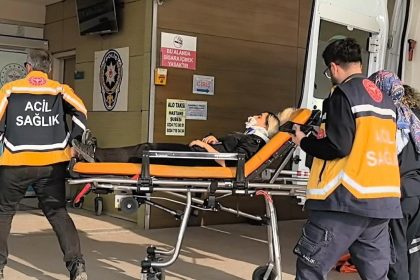 motosikletin-carptigi-kadin-yaralandi