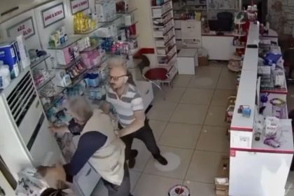 muadil-ilac-kavgasinda-yeni-gelisme-eczaci-kalfasi-isten-cikarildi