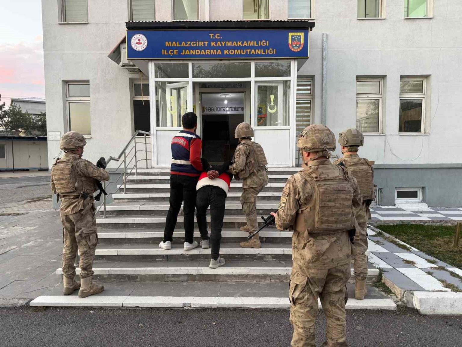 musta-kardesini-olduren-sahis-vanda-yakalandi