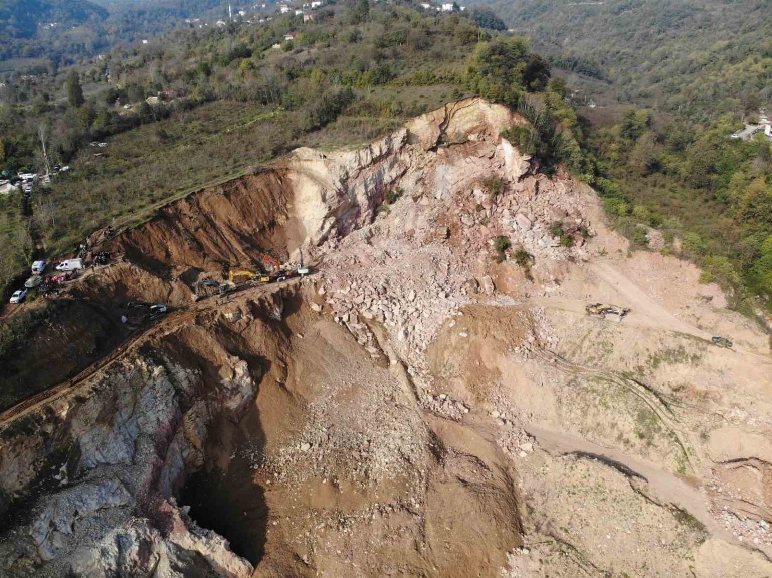 orduda-gocukte-arama-calismalarina-ara-verildi