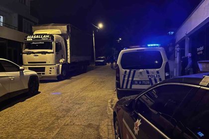 park-yeri-yuzunden-tartistigi-komsusunu-silahla-vurarak-agir-yaraladi