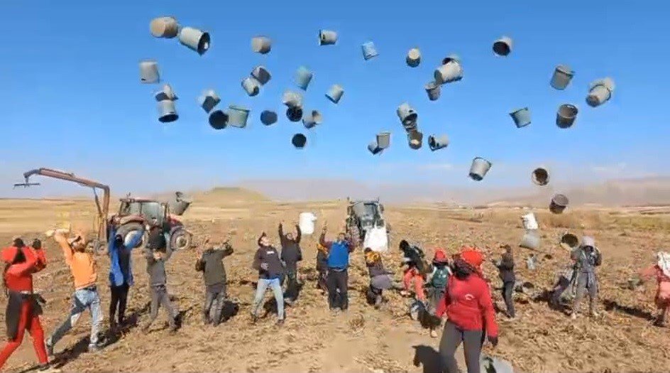 patnosta-patates-hasadi-tamamlandi-500-donum-araziden-bin-650-ton-urun-elde-edildi