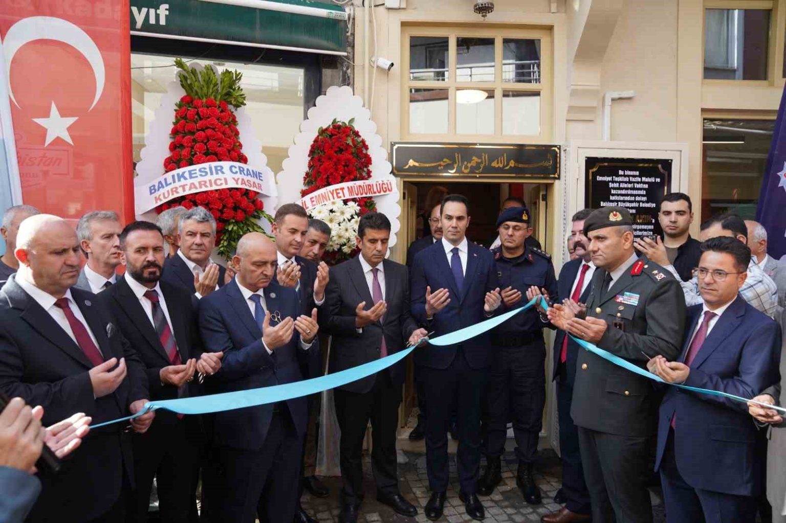 sehit-aileleri-ve-gazilere-yeni-hizmet-binasi