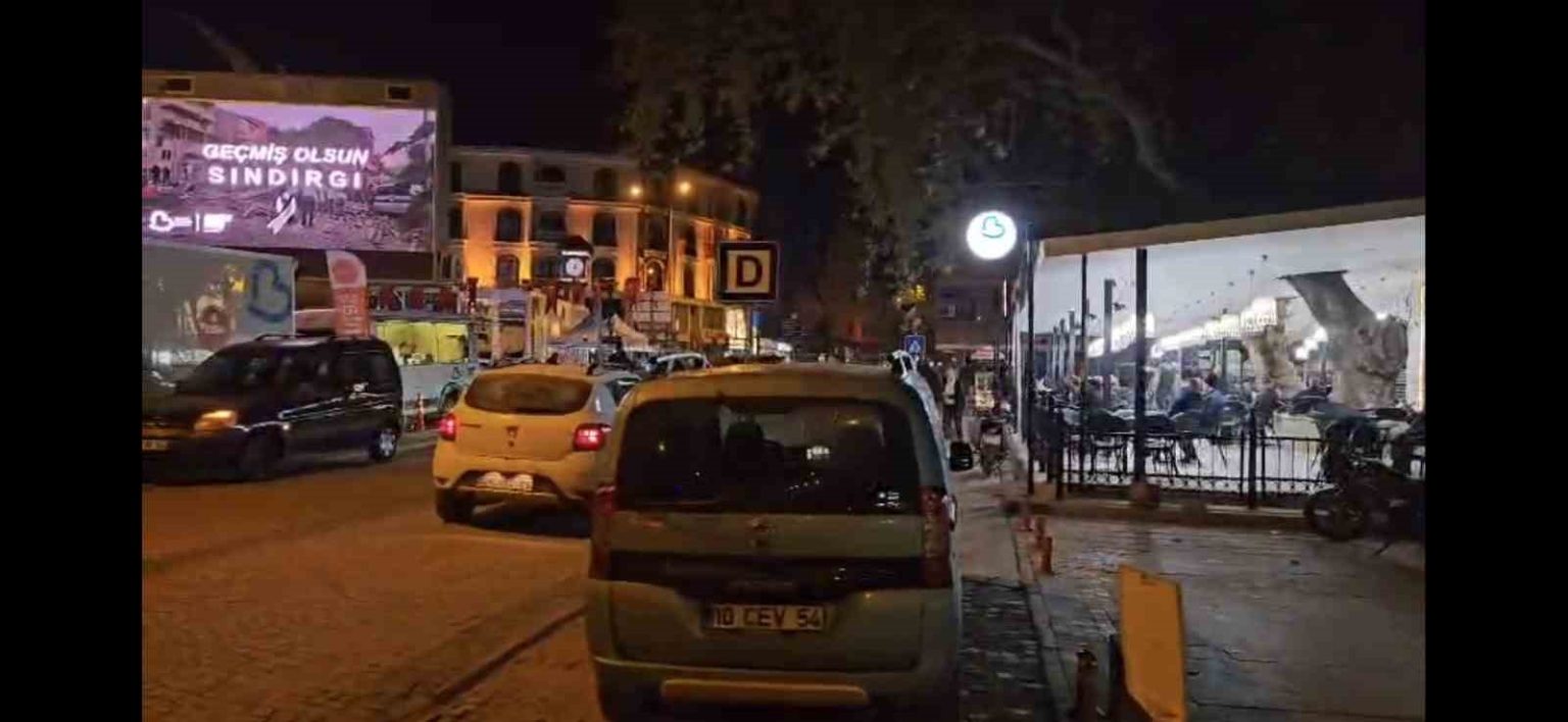 sindirgida-deprem-panigi