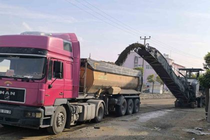 suhutda-ust-yapi-calismalari-devam-ediyor