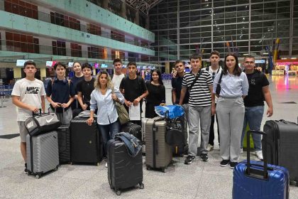 turizm-lisesi-ogrencileri-almanyada-90-gunluk-stajlarini-tamamladi