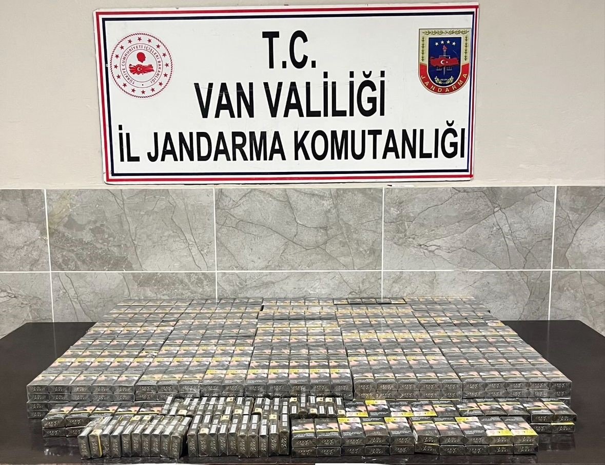 vanda-3-bin-75-paket-kacak-sigara-ele-gecirildi