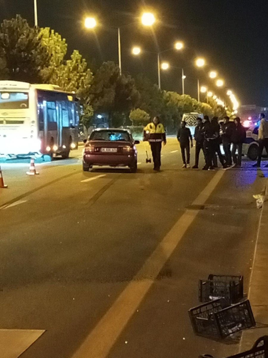 ankarada-karsidan-karsiya-gecerken-aracin-carptigi-yaya-yaralandi